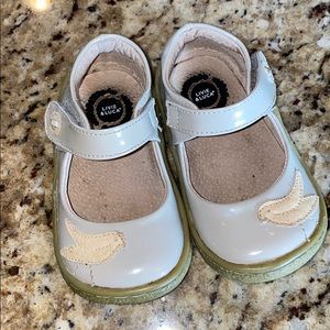 GUC LIGHT GREY PIO SIZE 6